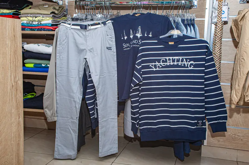 Αγορίστικο σύνολο