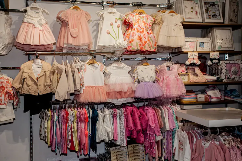 Κοριτσίστικο σύνολο