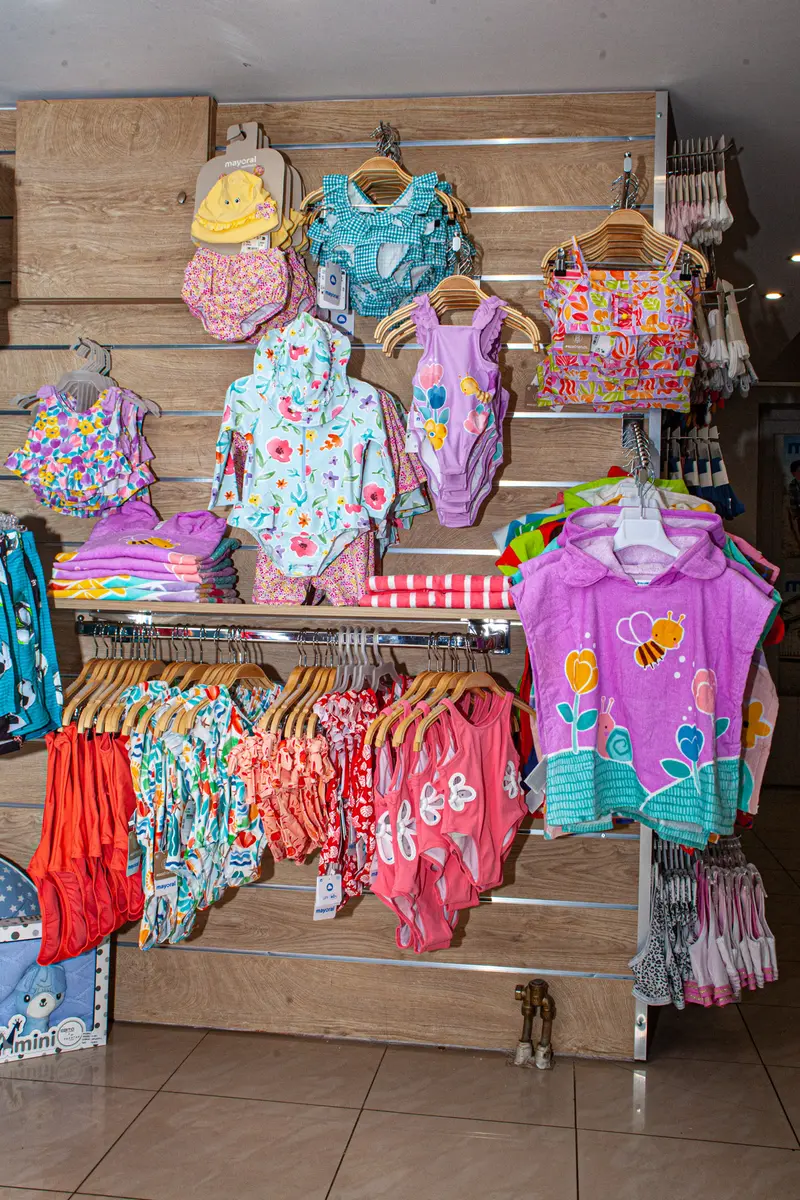 Κοριτσίστικο σύνολο